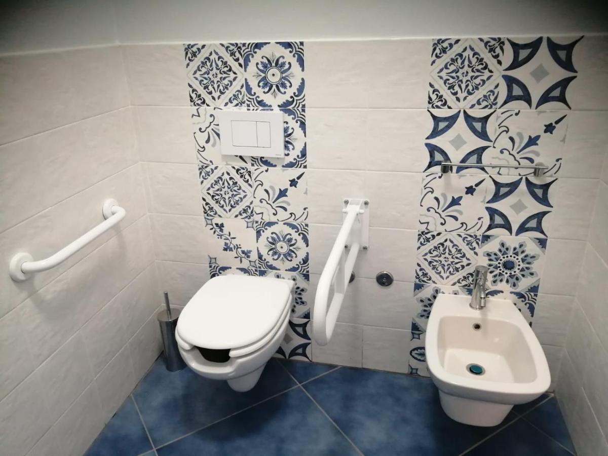 Hotel La Giara Zambrone Eksteriør billede
