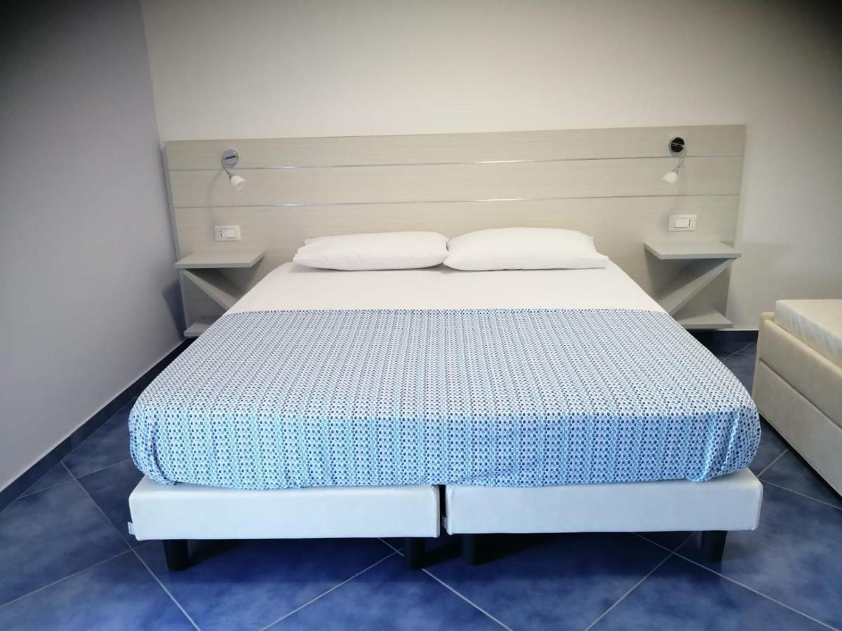 Hotel La Giara Zambrone Eksteriør billede
